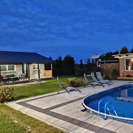 Domek Parterowy Apartamentowy Ostoja Rewal Kültér fotó